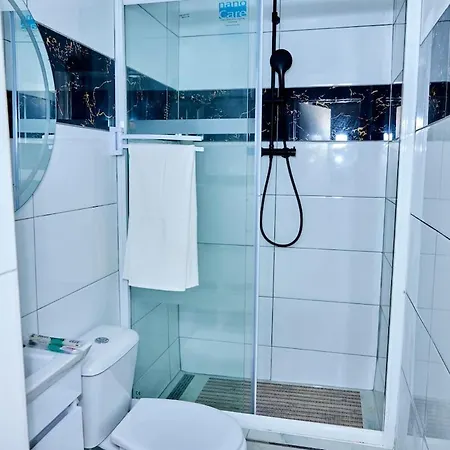 Le Coucou Apartment *